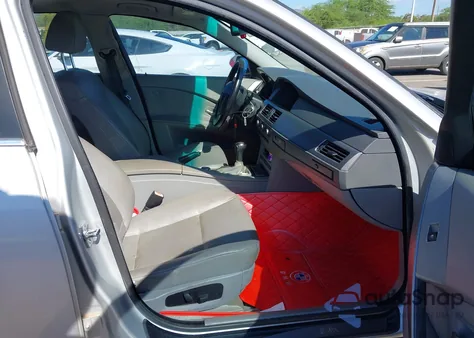 2004 BMW 530 I z USA, uszkodzony, nr VIN WBANA73534B048392